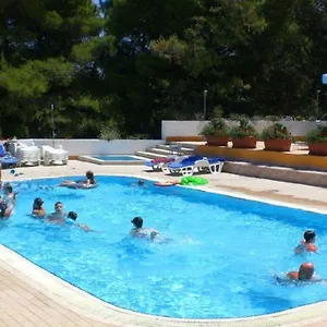 https://hotel-pula.in-istria.net