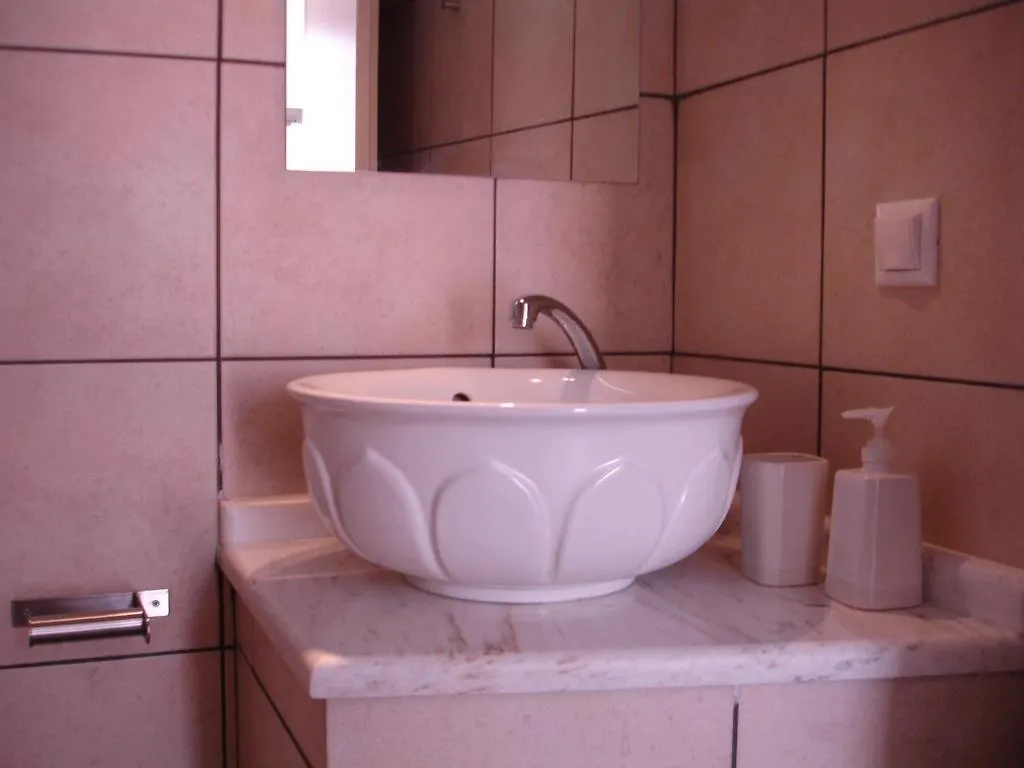 Lofos Vourvourou Apartment